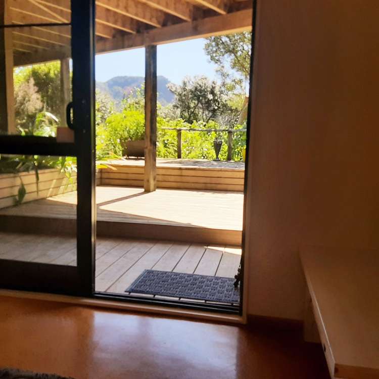 1212 Huia Road Huia_7