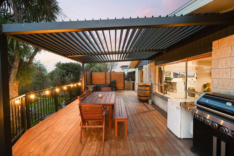 6 Glendale Drive Dinsdale_5