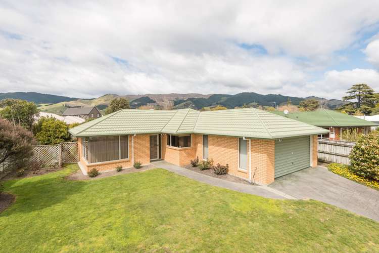 4 Maple Crescent Richmond_0