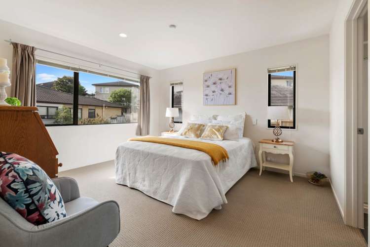 18 Valderama Drive Flat Bush_17