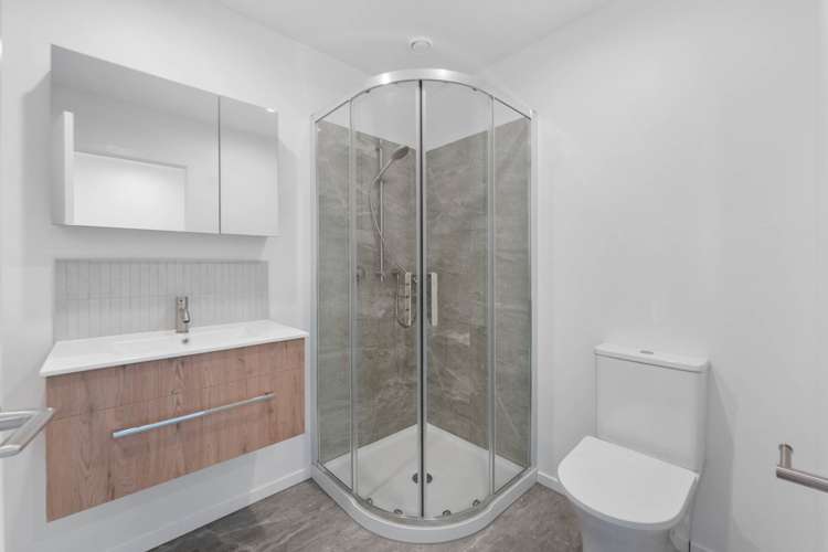 7/19 Knights Road Rothesay Bay_13