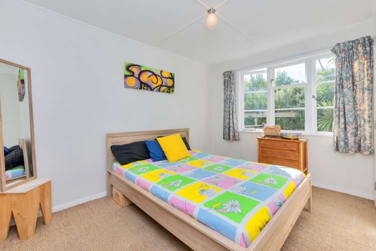 28 Te Moau Avenue Parakai_17