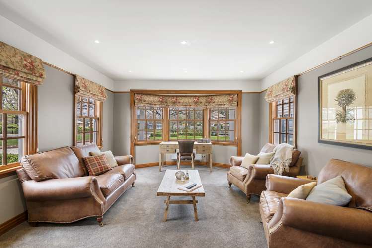 83 Oak Grove Ashburton_11