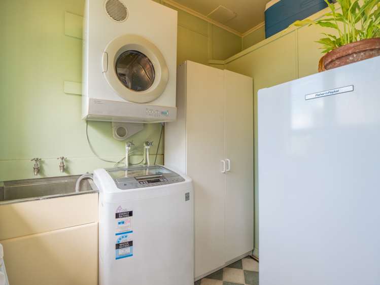 325 Main South Road Green Island_11