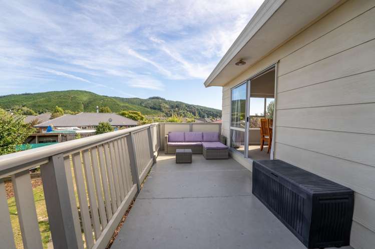 4 Lord Auckland Road Wakefield_7