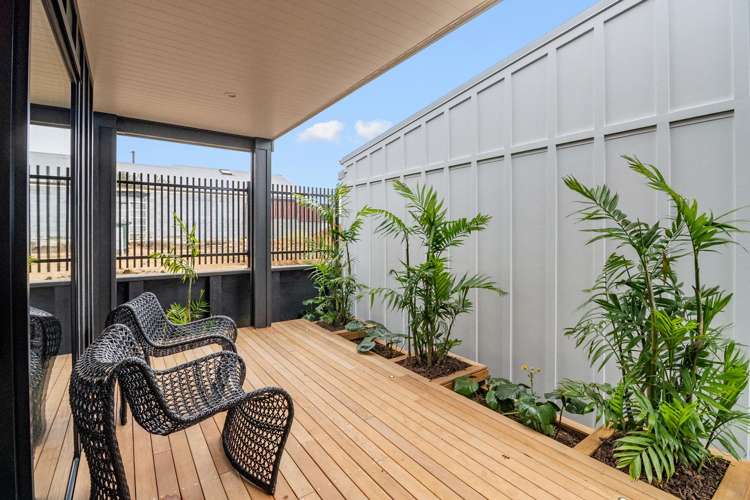 3 Burns Street Westown_17