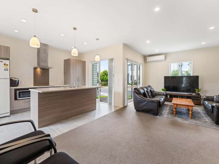 4 Saddleback Crescent Papakura_6