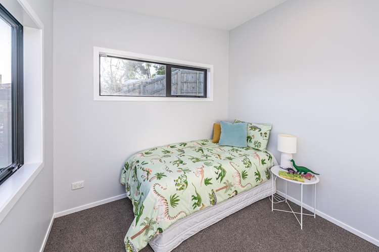 99 Devon Road Springvale_13