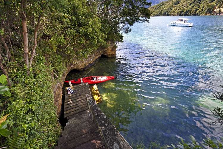 19 Kamahi Road Tennyson Inlet_21