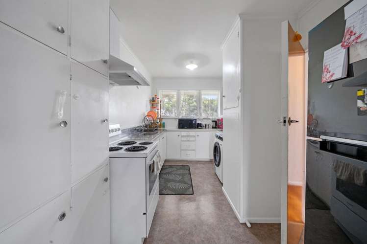 10 Holden Place Manukau_14