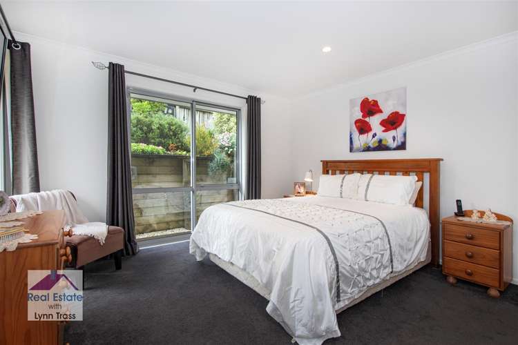 5 Rolling Stone Rise Tikipunga_8