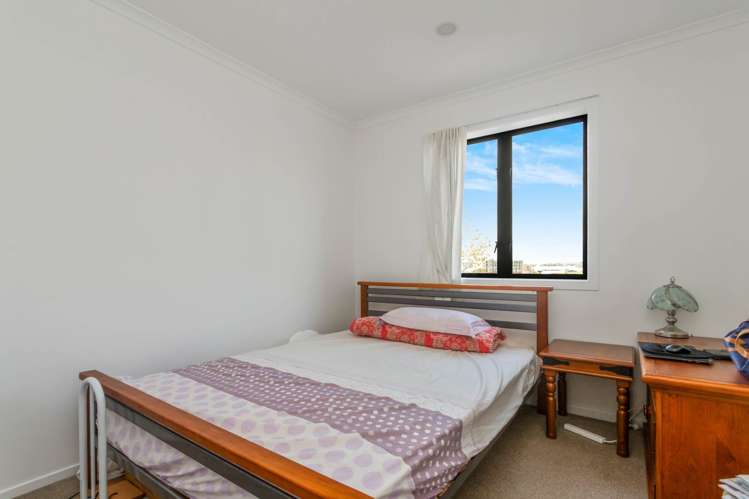 16/1 Ambrico Place New Lynn_5