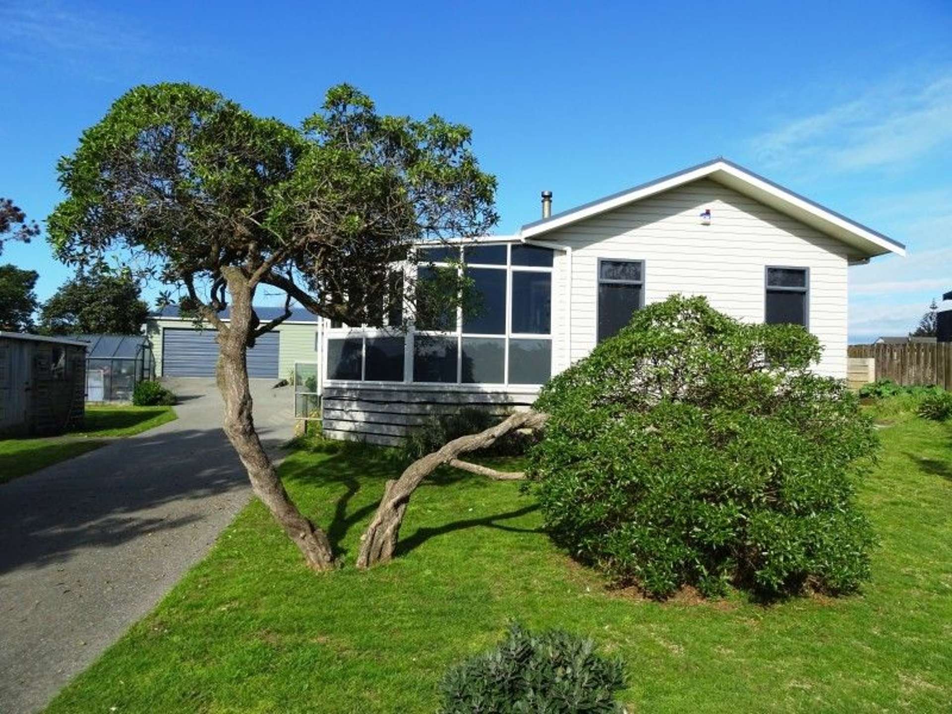 50 Kahukura Avenue Waitarere Beach_0