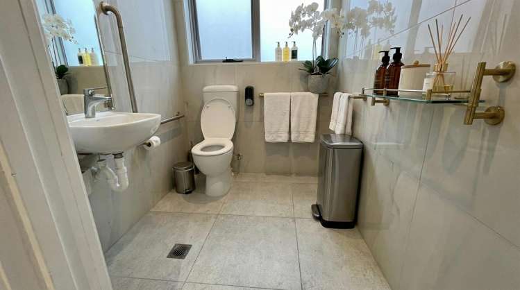 2/46 Wellington Street Howick_21