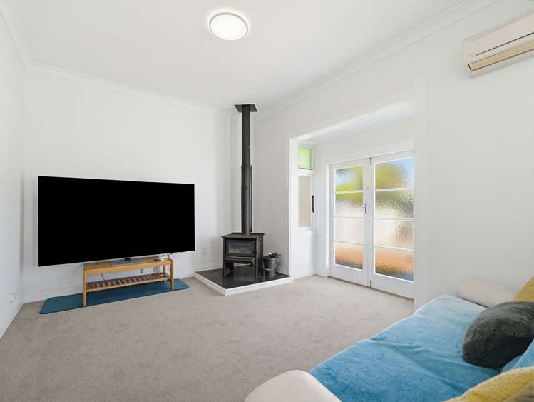 1200 Caroline Road Mayfair_4