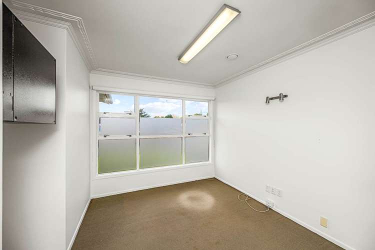 38 Lincoln Road Henderson_16