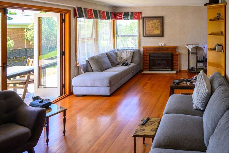 5 Eden Place Pukekohe_4