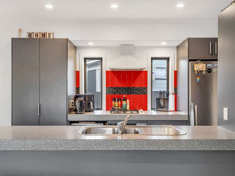 61 Apollo Parade Milson_4