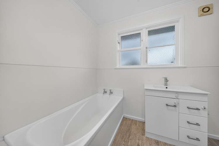 21 Solway Crescent Solway_9