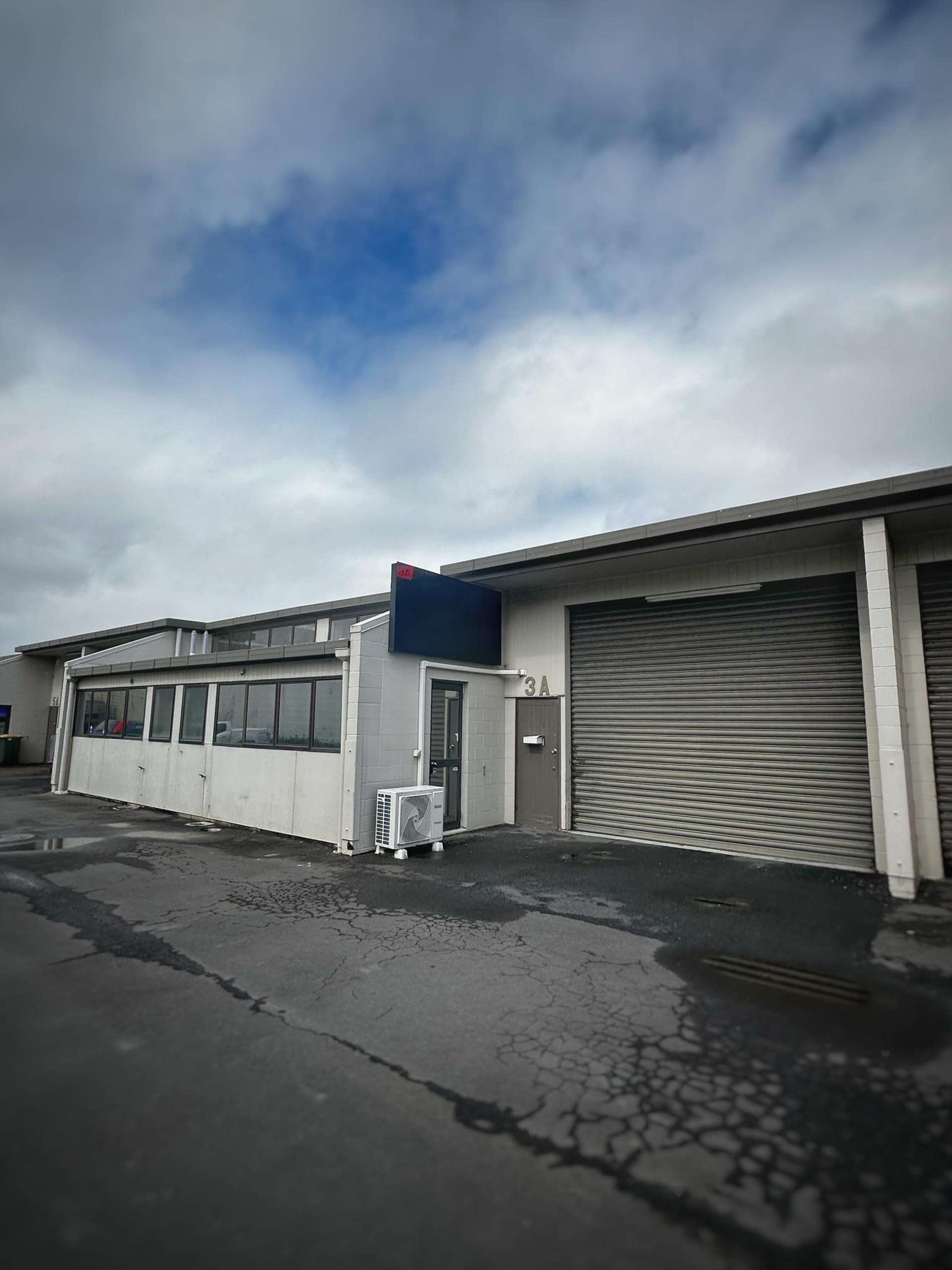 3A/58-62 Henderson Valley Road Henderson_0