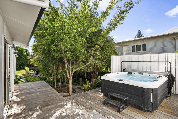 95 Warnock Street Westmere_24