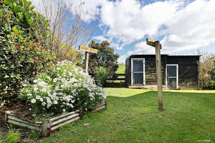 175B Capes Road Waiuku_12