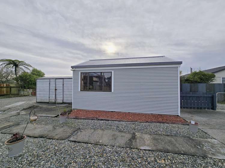 127 Hoffman Street Hokitika_13
