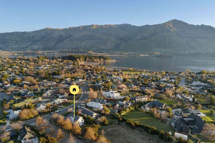 112 Hunter Crescent Wanaka_3