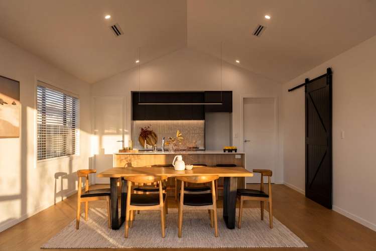 7 Annie Aranui Drive, Mission Hills Poraiti_8