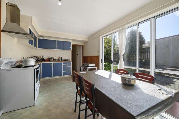 25 Robertson Street Glenholme_7