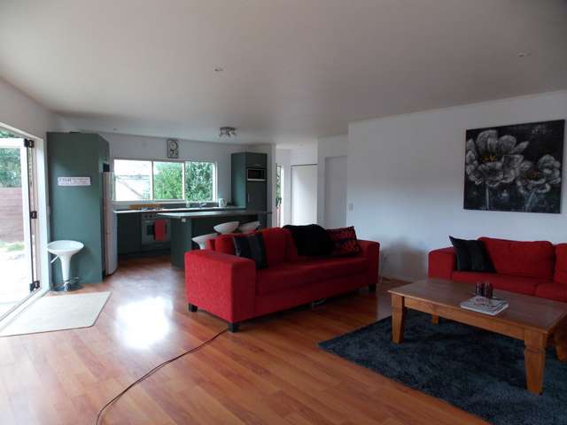 32 Edinburgh Street Waihi Beach_1