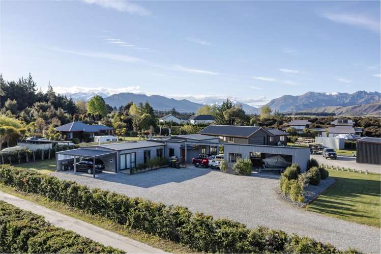 911 Aubrey Road Wanaka_0