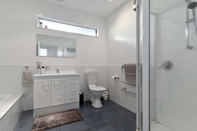 14 Augustus Street Carterton_16