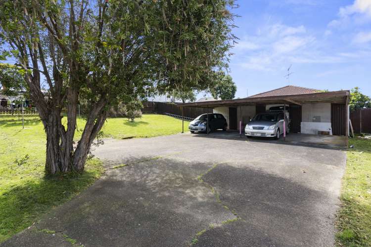 1/106 Barrack Road Mount Wellington_12