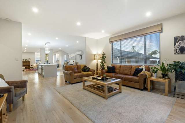 Huge Floor Plan - Multiple Masters - 9 years old