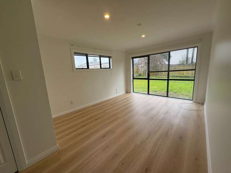 37 Broadhurst Road Flat Bush_5