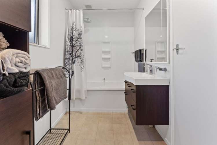 211 Weld Street Witherlea_11