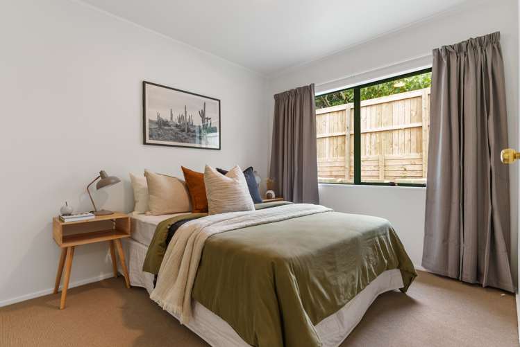 85d Fairclough Road Beach Haven_9