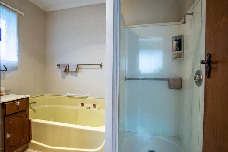 4 Guy Street Dannevirke_11