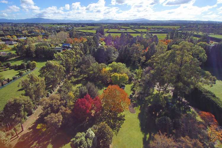 420 Johns Road Fernside_18