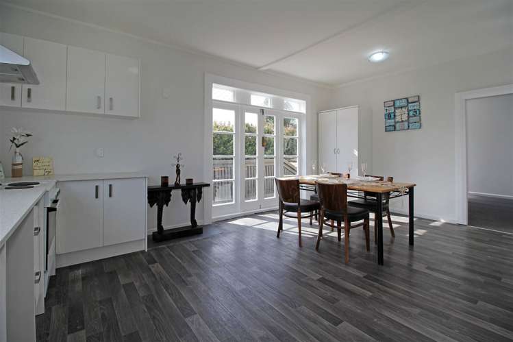 17b Viola Avenue Mangere East_5