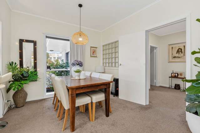 11 Otakau Road Milford_3