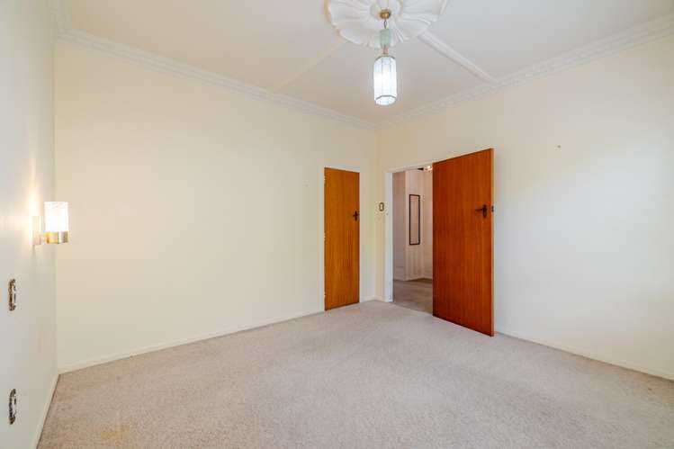 130 Sandon Road Feilding_9