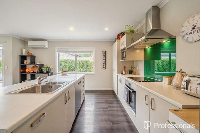 98 Farmer Crescent Taita_3