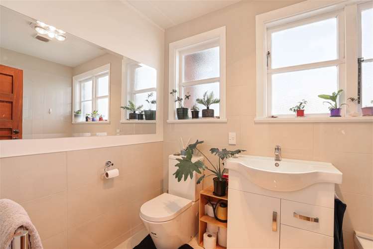 37 Allens Road Allenton_11