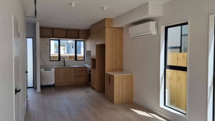 5/25 Titoki Street Te Atatu Peninsula_3