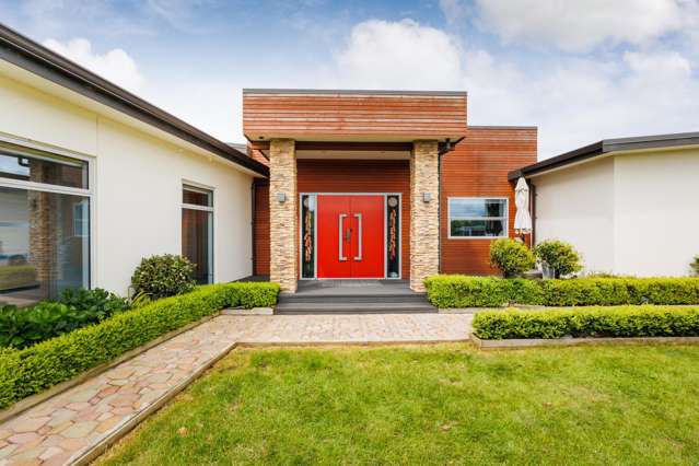 Luxury Living, Enviable Location