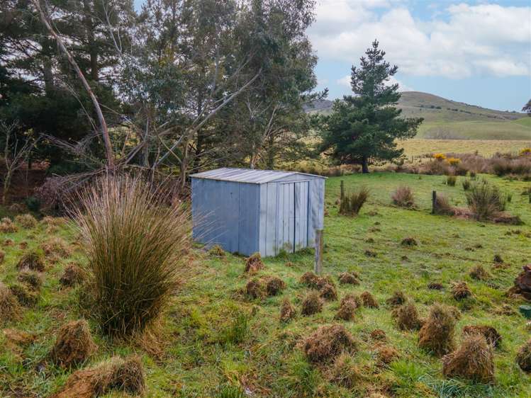 3763 Hampden-Palmerston Road Moeraki_10