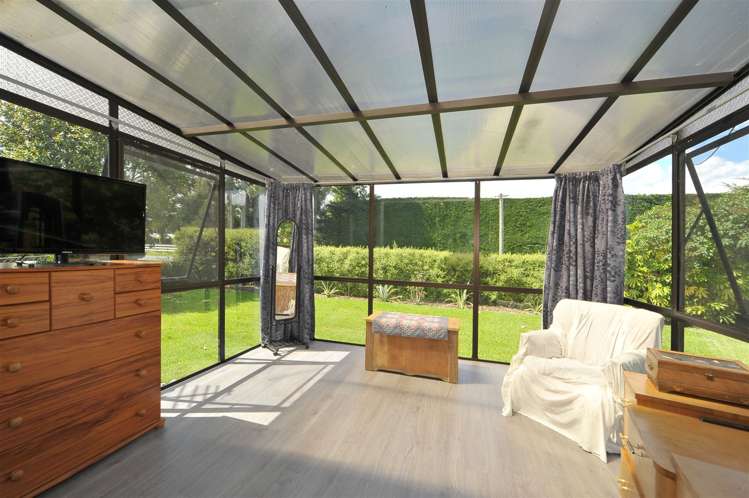 79 Barters Road Templeton_9