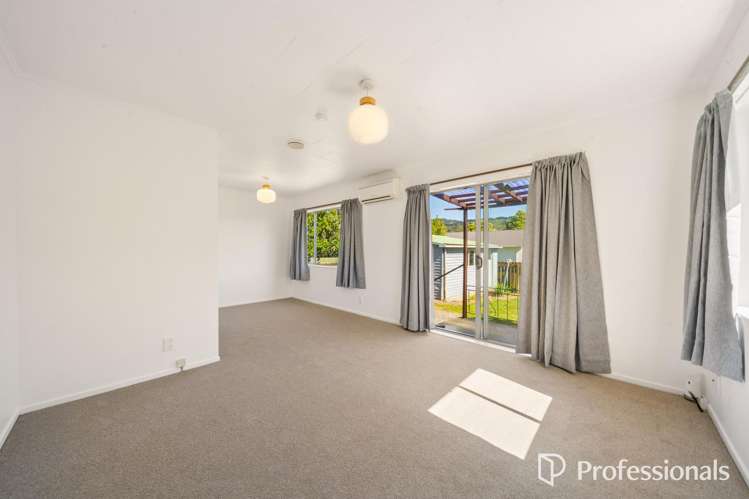 1/551a Fergusson Drive Trentham_2